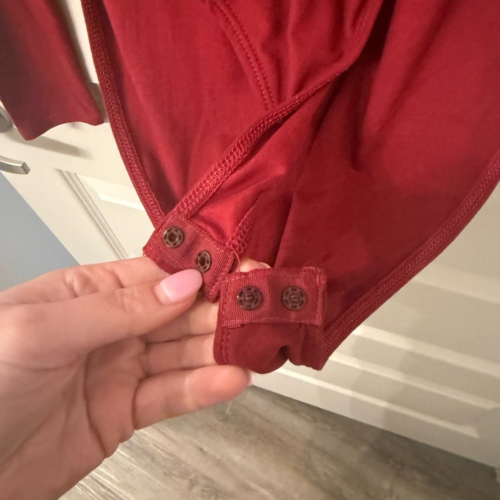 Bodysuit - Picture 3 of 4